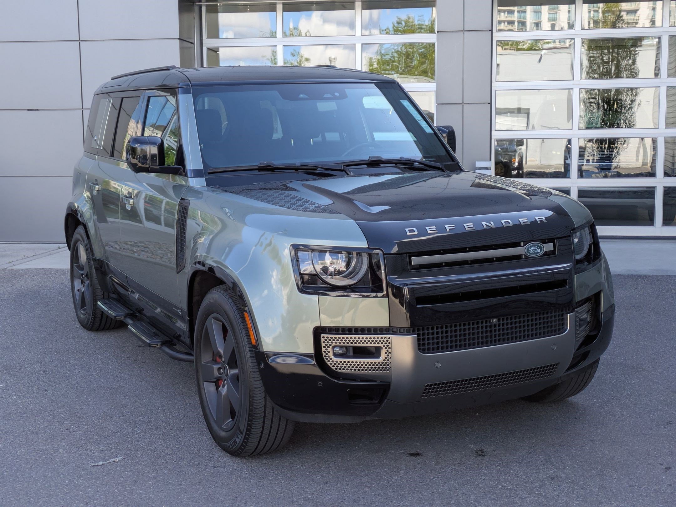 Used 2021 Pangea Green Metallic Land Rover 110 X AWD image 3