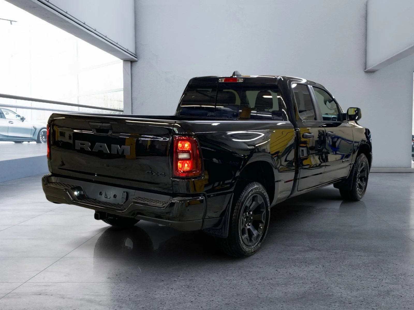 New 2026 Diamond Black Crystal Pearl Ram Express image 5