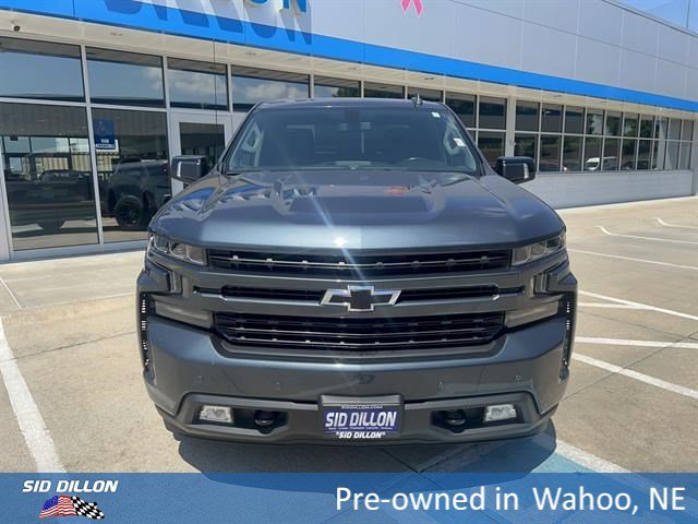 Used 2019 Shadow Gray Metallic Chevrolet RST image 8