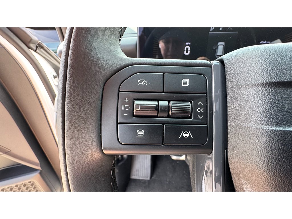 New 2027 Glacial White Pearl Kia X-Line EX image 12