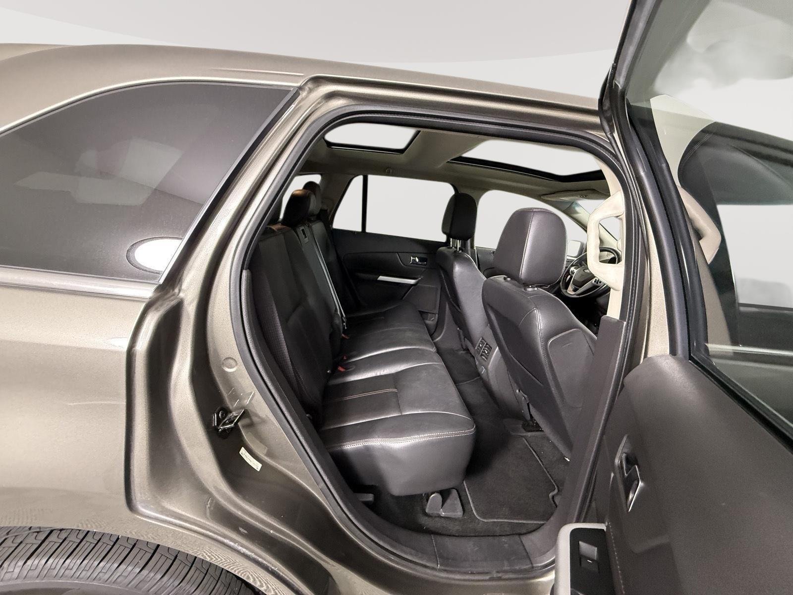 Used 2013 Mineral Grey Metallic Ford Limited image 19