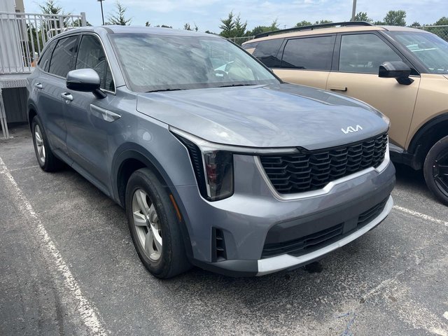 2024 Kia Sorento LX