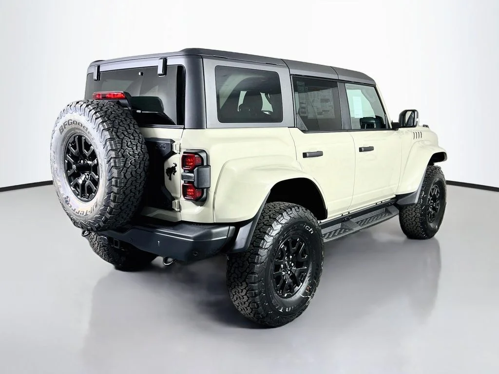 New 2026 Desert Sand Ford Raptor image 15