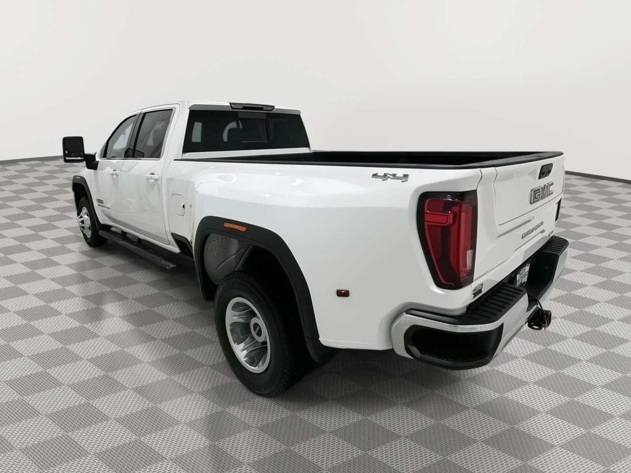 Used 2023 GMC Sierra 3500HD SLE with VIN 1GT49TE71PF193474 for sale in Alexandria, Minnesota