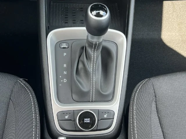 Used 2026 Black Hyundai SEL image 18