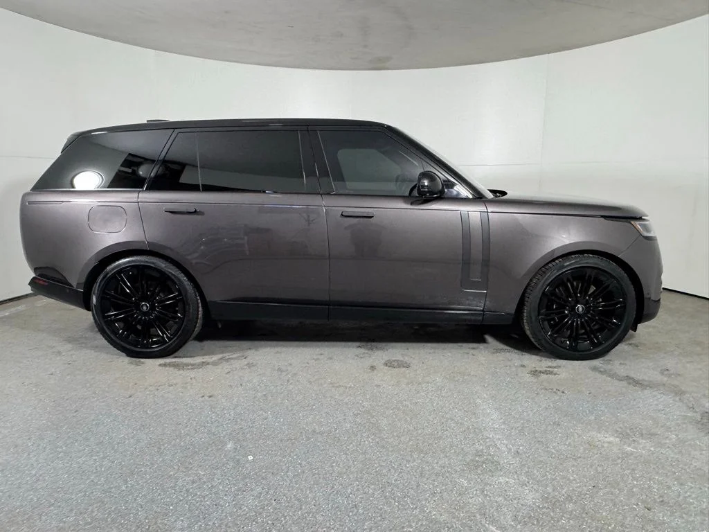 Used 2023 Charente Gray Premium Metallic Land Rover First Edition image 5