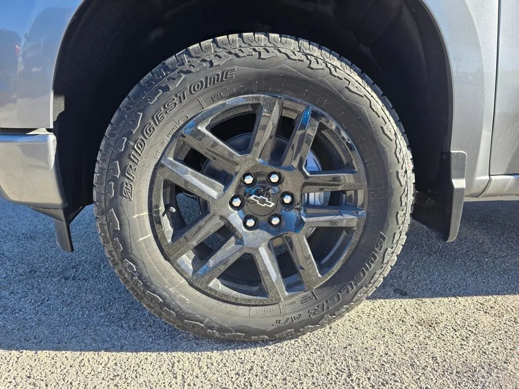 2026 Chevrolet Silverado 1500 Custom - Photo 10