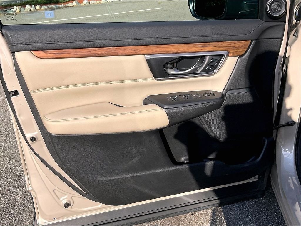 Certified Used 2017 Brown Honda Touring image 9