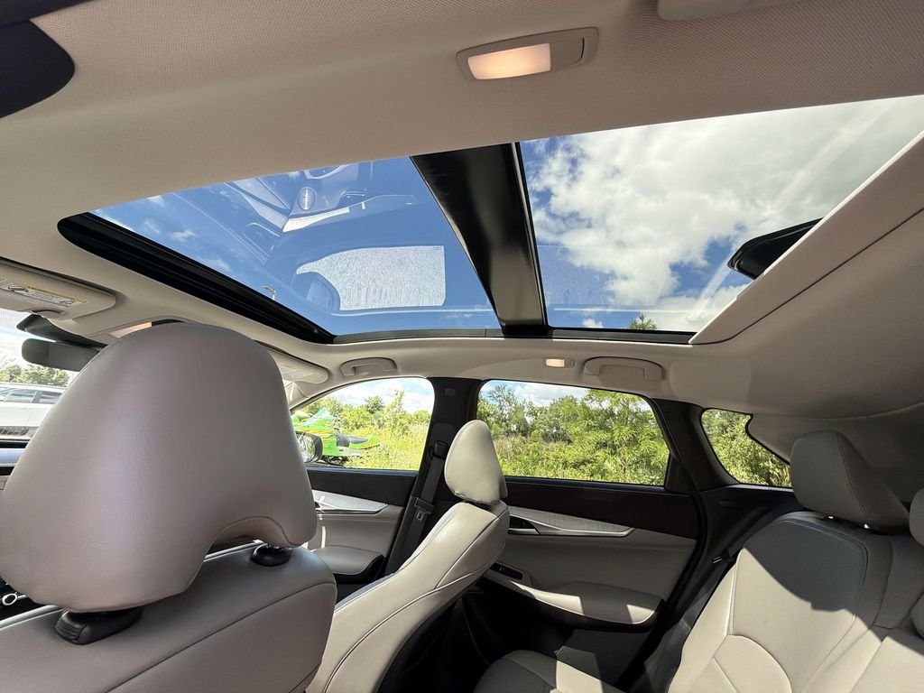 Used 2023 Slate Gray INFINITI Sensory image 16
