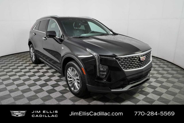 2025 Cadillac XT4 Premium Luxury
