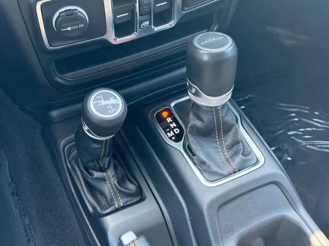 Used 2021 Gray Jeep Overland image 22