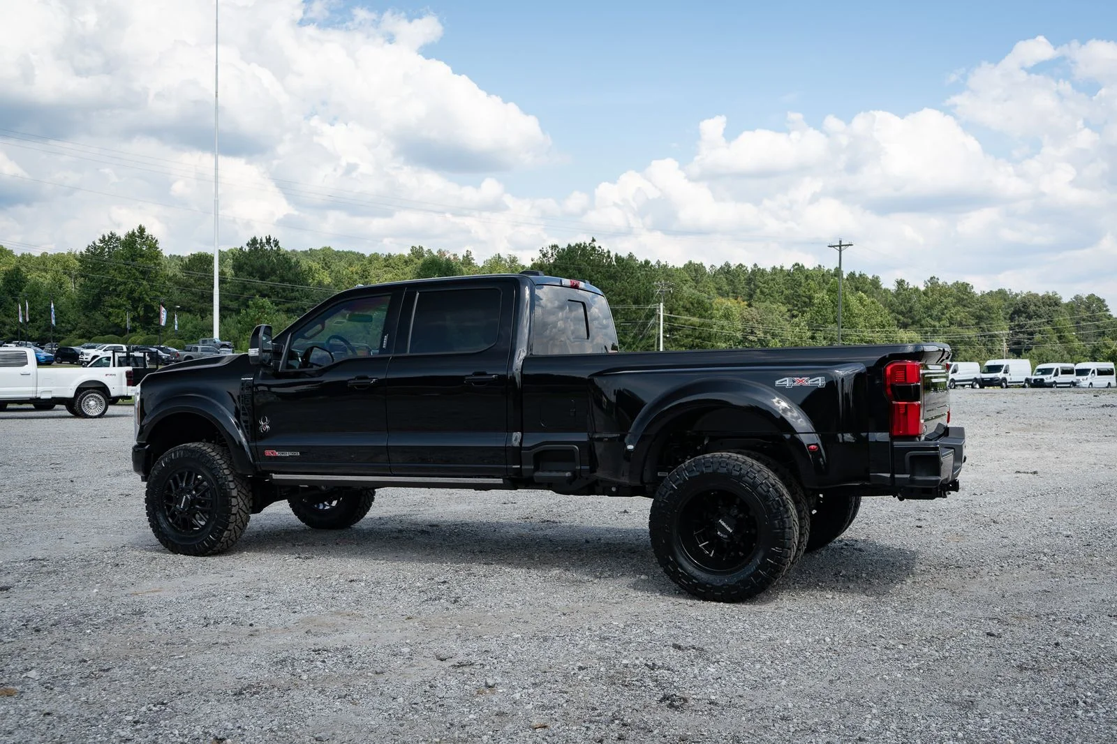 New 2026 Agate Black Metallic Ford F-350® Platinum® image 20