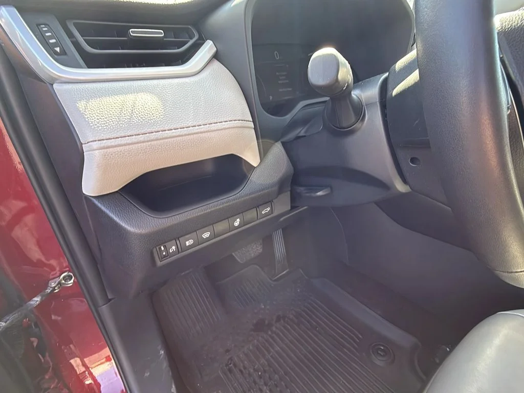 2024 Toyota RAV4 XLE Premium - Photo 12