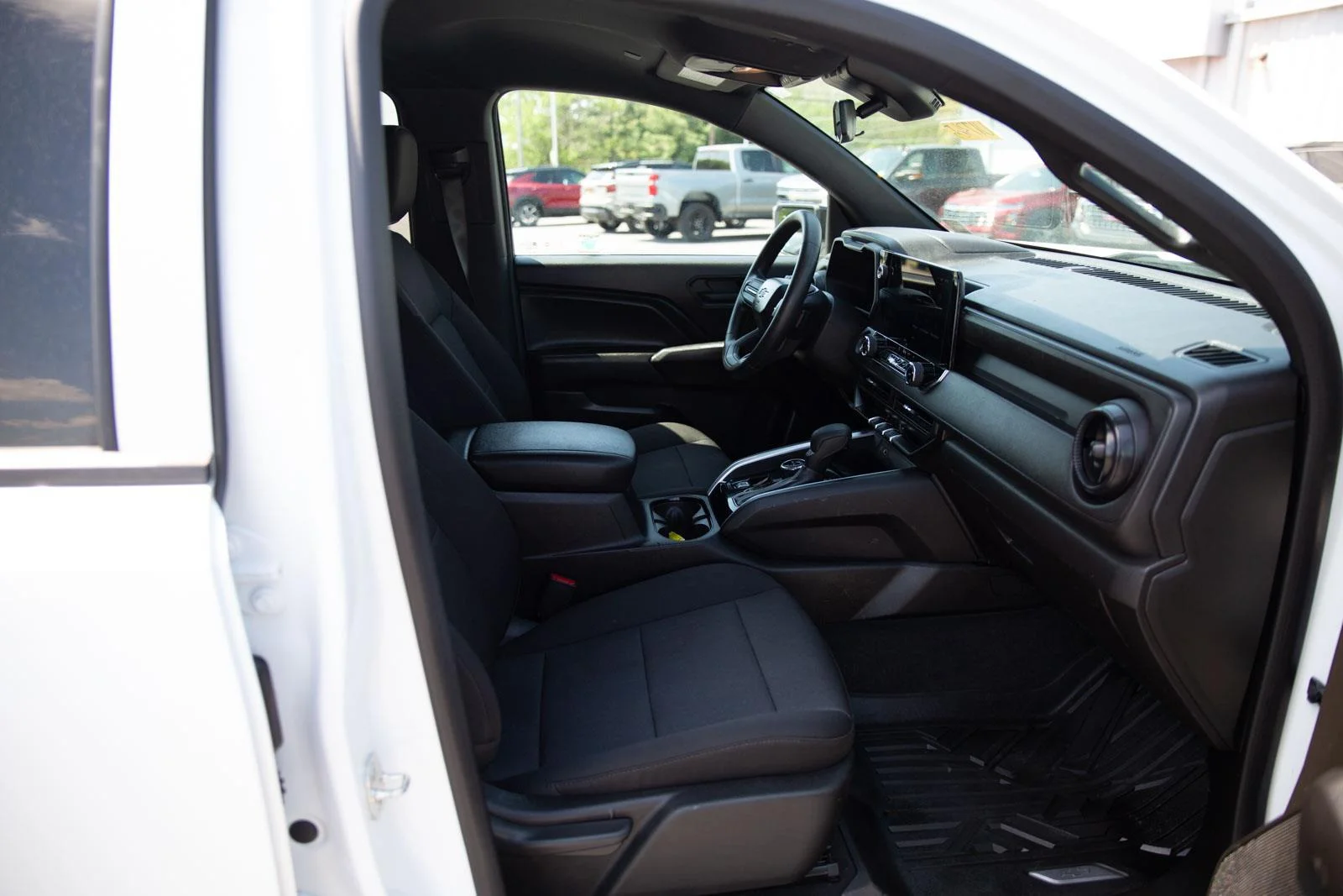 2023 Chevrolet Colorado Trail Boss - Photo 24