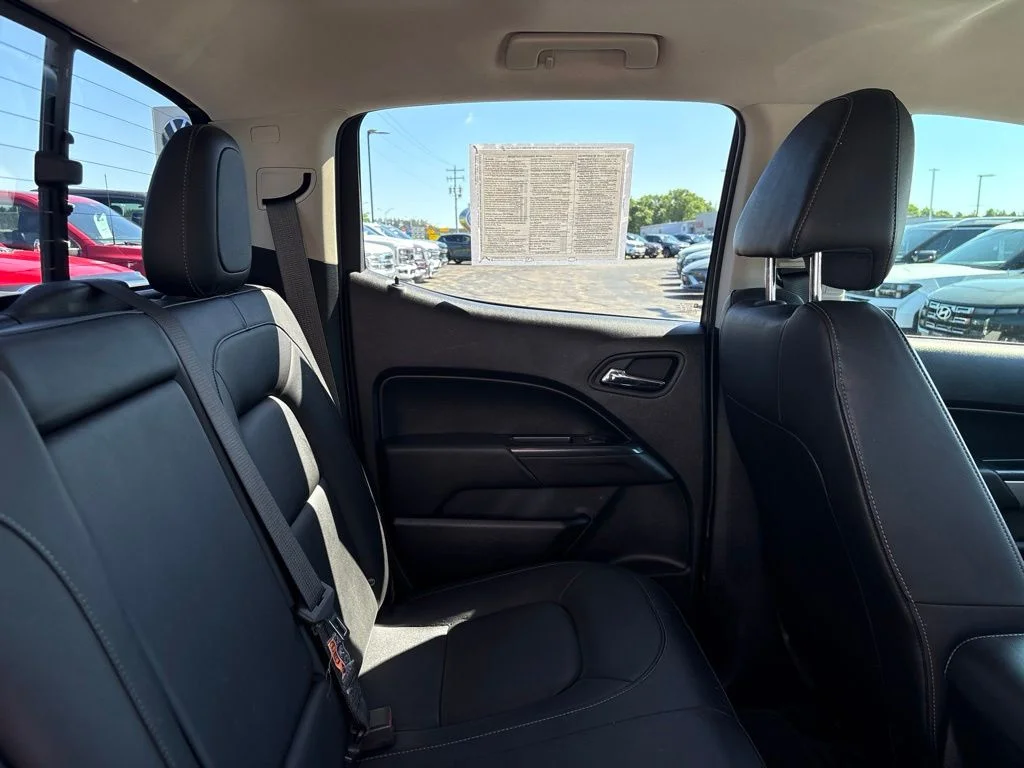 Used 2018 Black Chevrolet ZR2 image 31