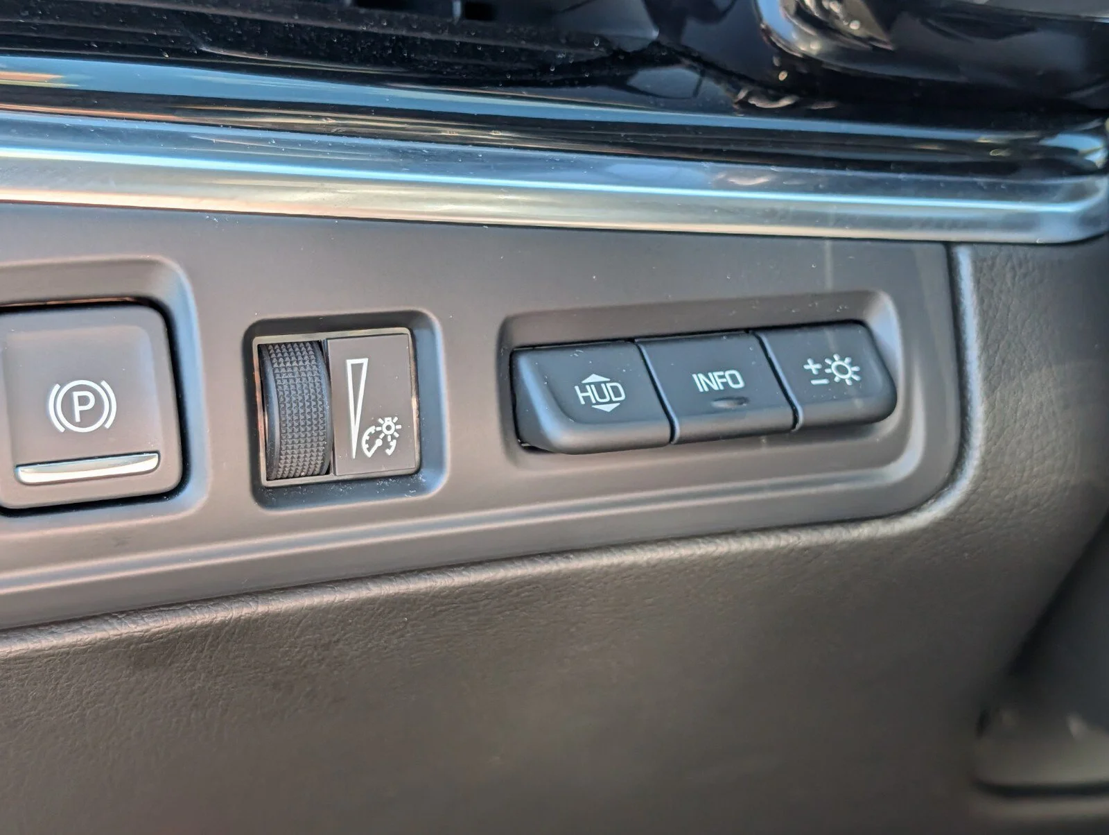 2023 Cadillac XT6 Sport - Photo 16