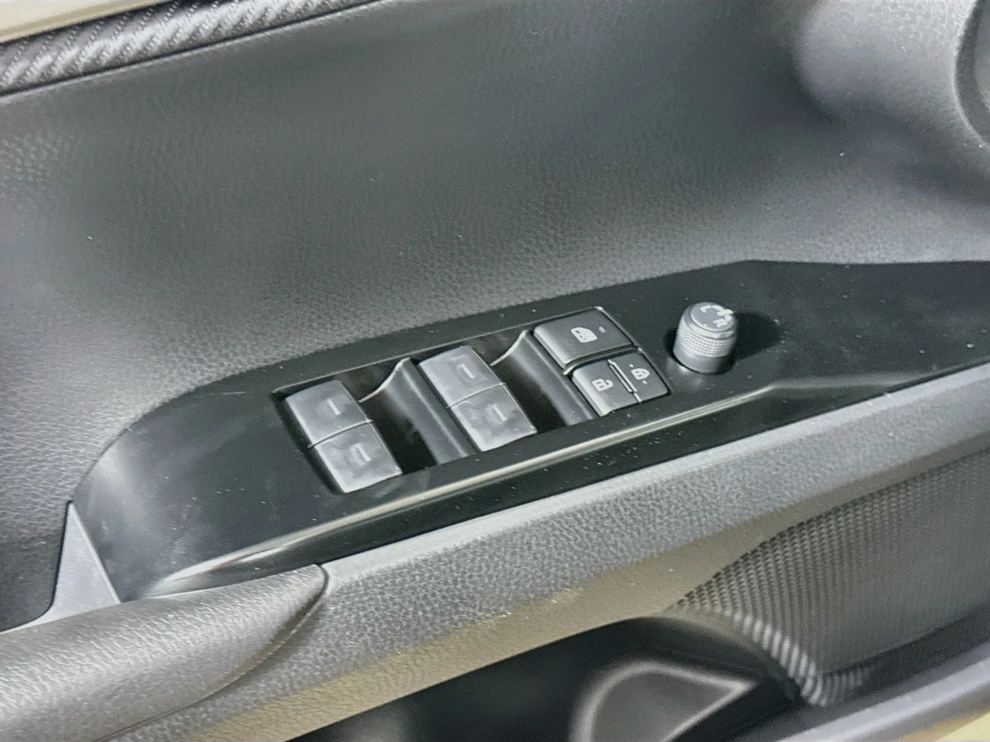 New 2026 Midnight Black Metallic Toyota SE image 17