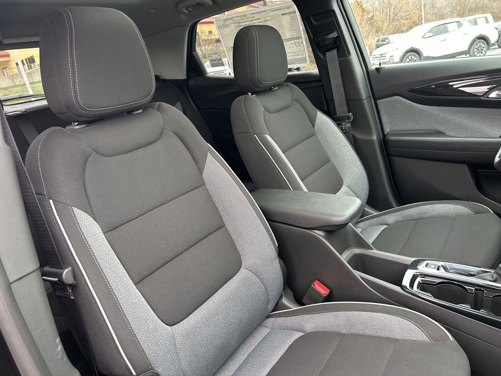 New 2026 Mosaic Black Metallic Chevrolet LT image 47
