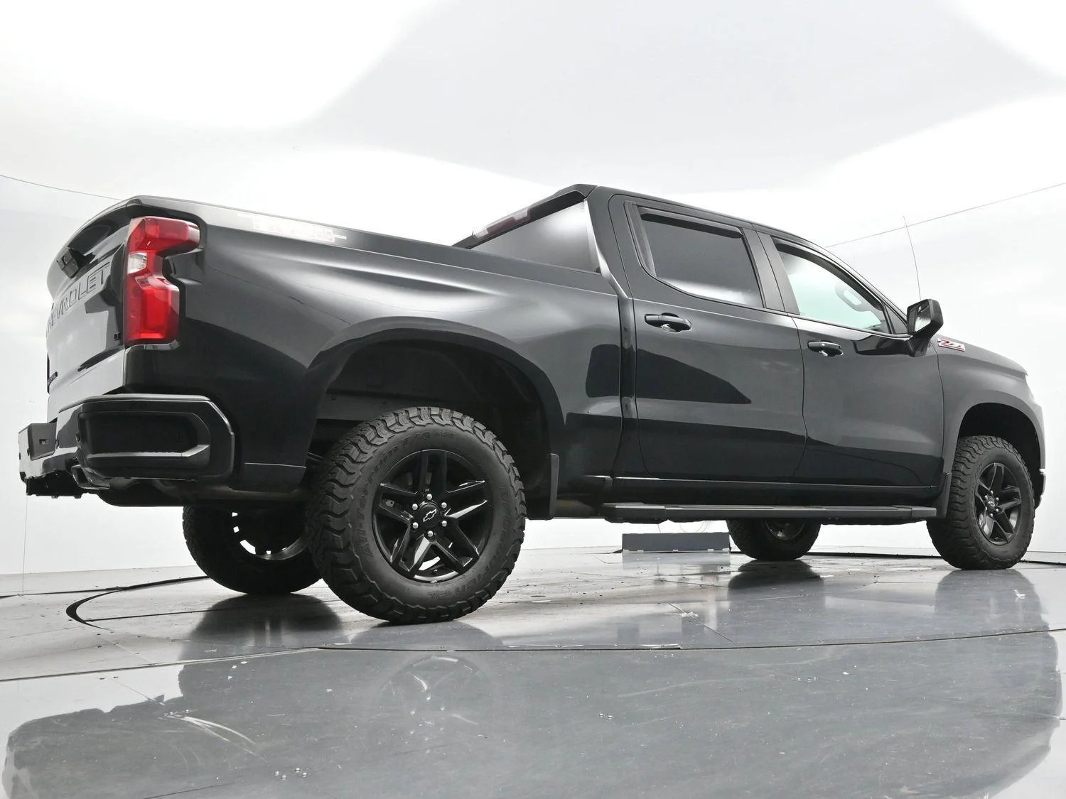 Used 2020 Black Chevrolet LT Trail Boss image 48