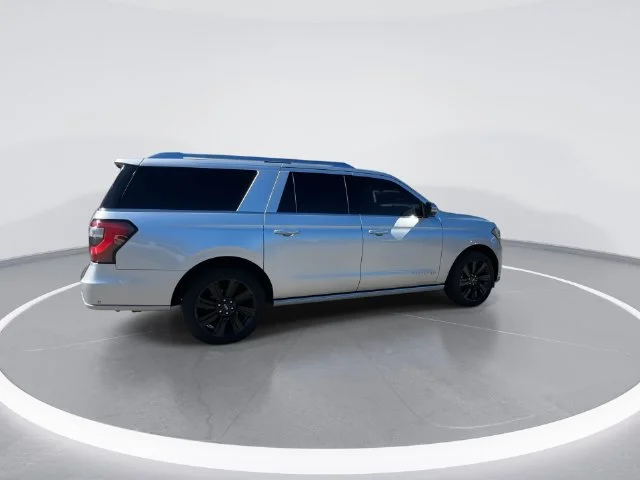 Used 2018 Silver Ford Platinum image 7