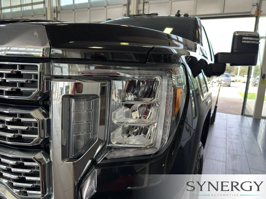 Used 2023 Ebony Twilight Metallic GMC Denali image 7