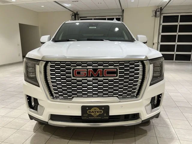 Used 2023 Summit White GMC Denali image 8