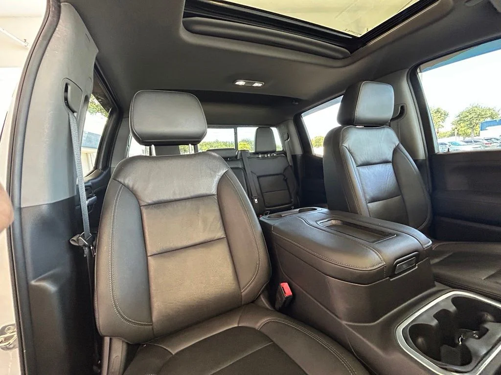 Used 2021 White Chevrolet RST image 30