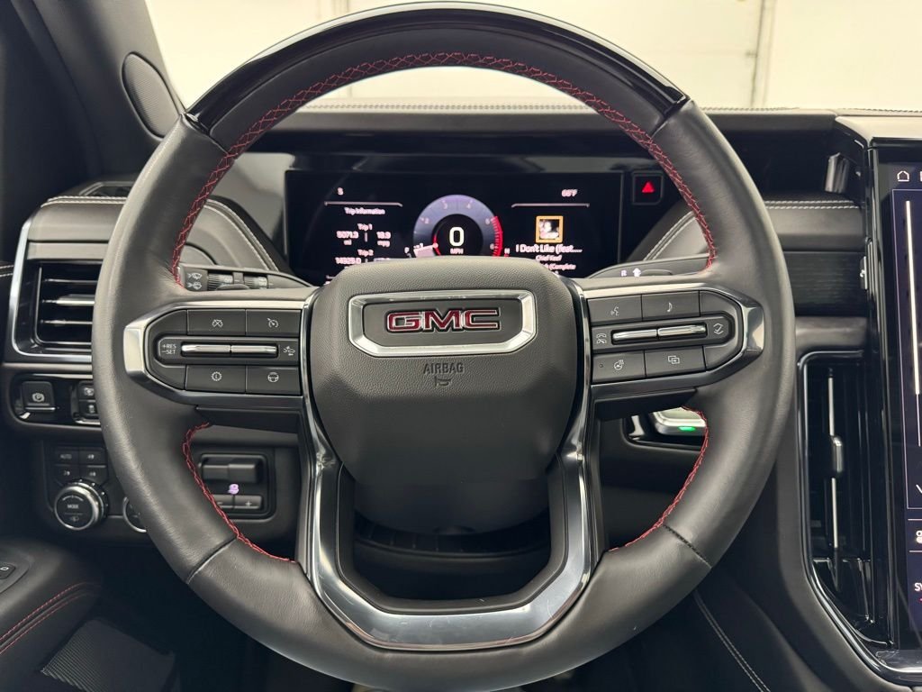 Used 2025 Onyx Black GMC AT4 Ultimate image 21