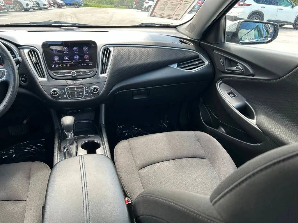 Used 2024 Gray Chevrolet LT image 12