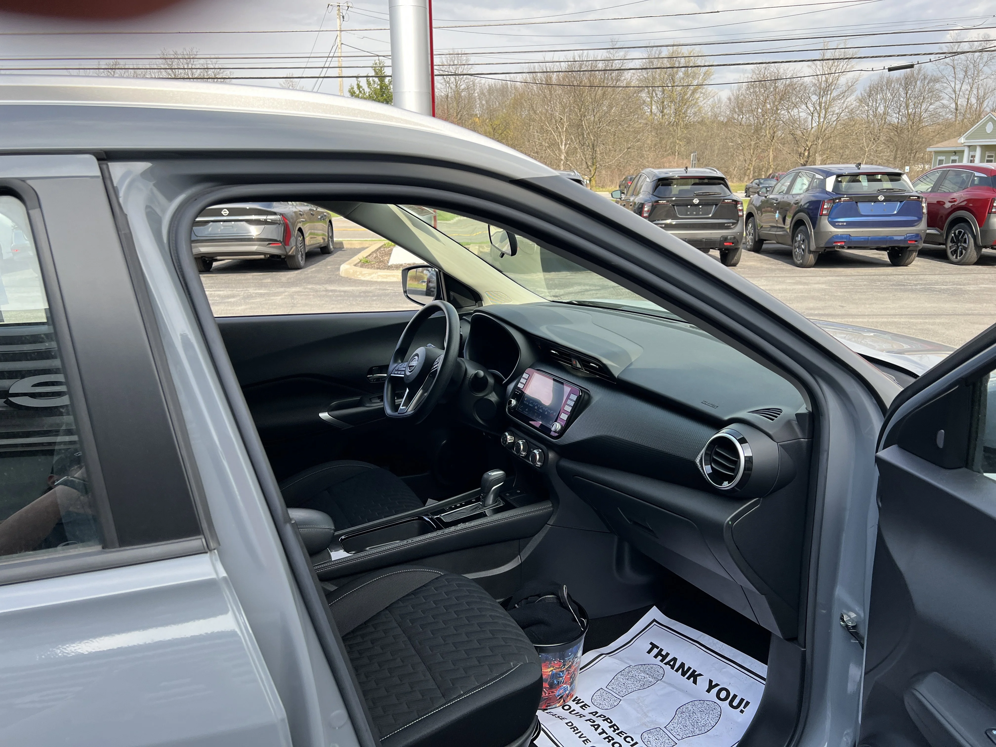 Used 2023 Boulder Gray Pearl Nissan SV image 11