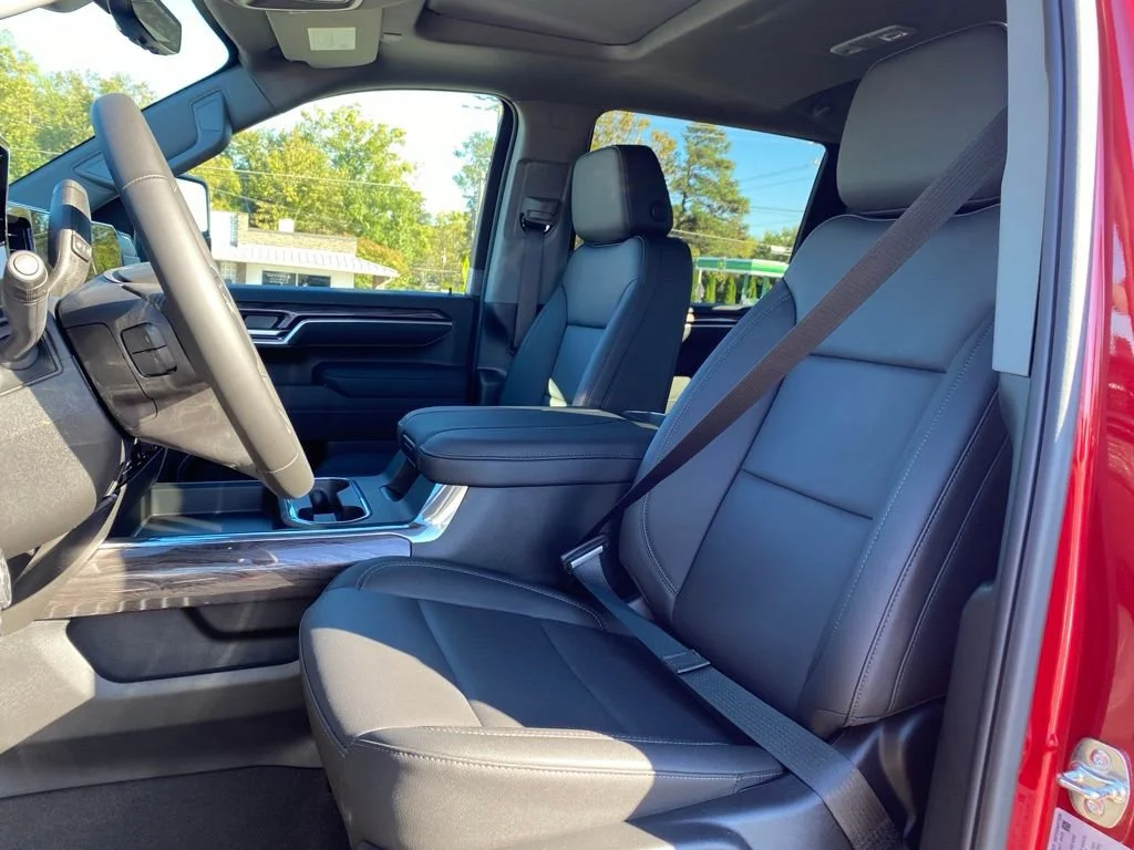 2026 Chevrolet Silverado 2500 HD LTZ - Photo 10
