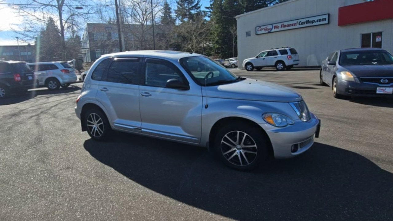 2010 Chrysler PT Cruiser Touring photo 2