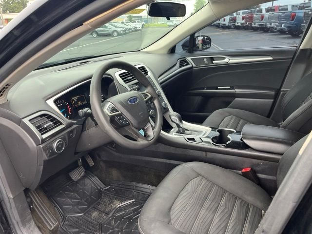Used 2016 Black Ford SE image 6
