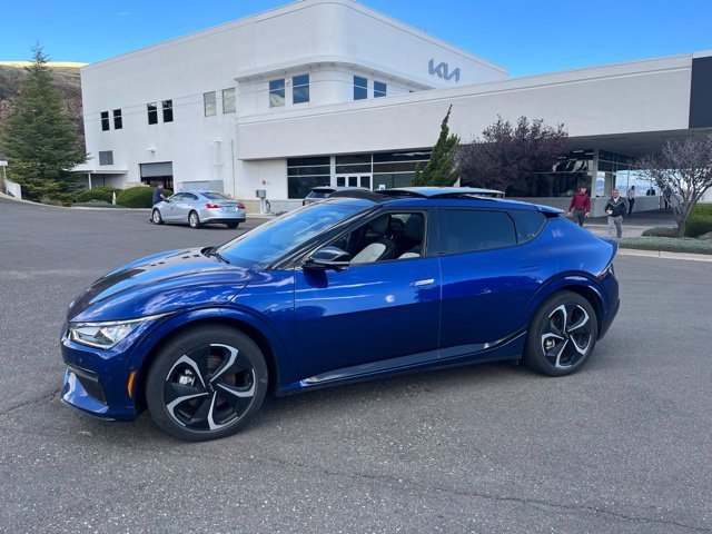 Used 2022 Yacht Blue Kia GT-Line image 2