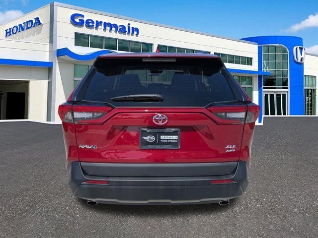 Used 2023 Red Toyota XLE Premium image 7