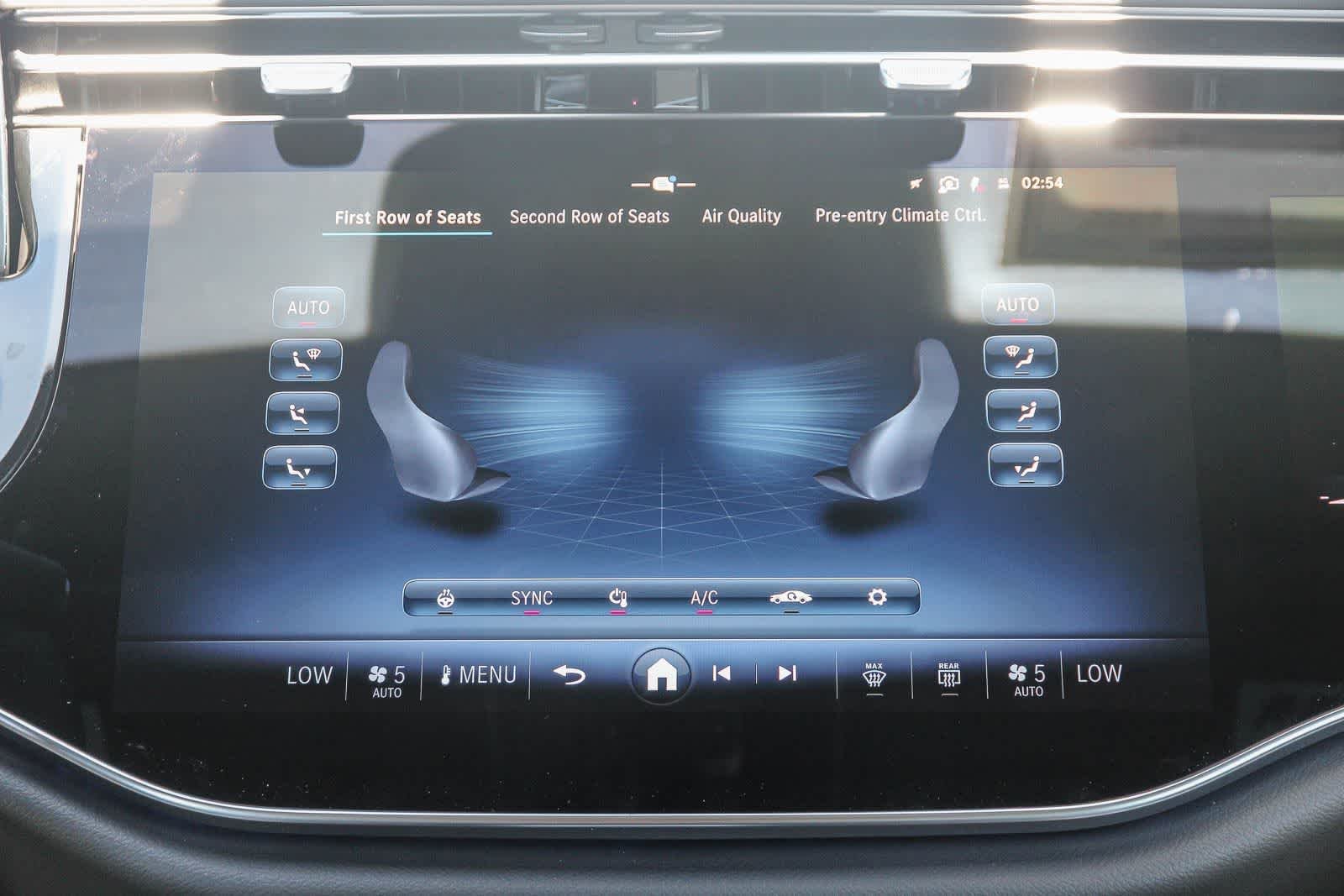 New 2026 Nautical Blue Metallic Mercedes-Benz AMG® E 53 E image 15