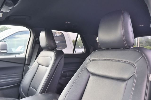 Used 2020 Gray Ford XLT image 10