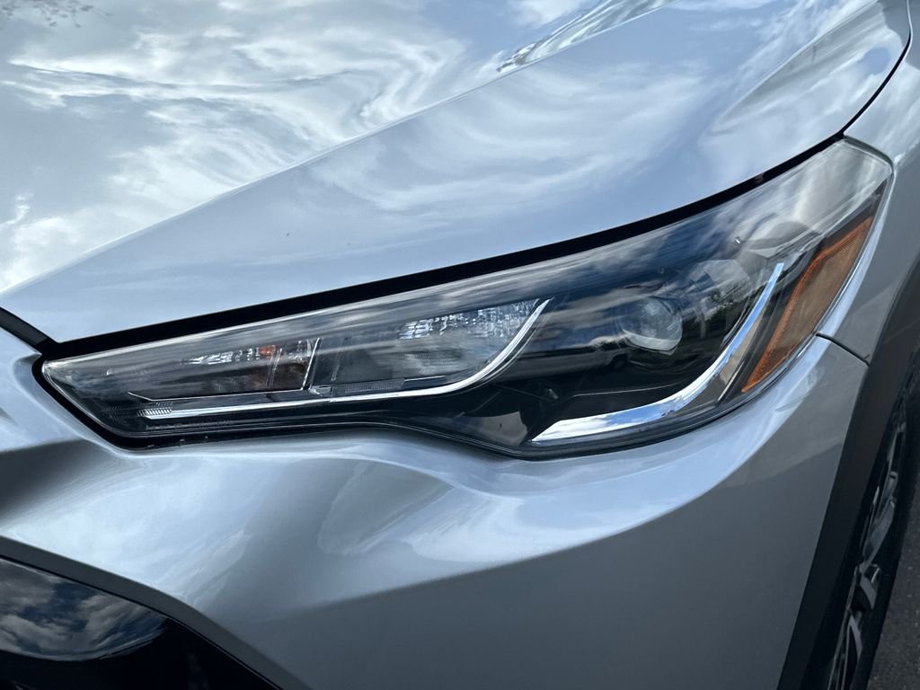 Used 2025 Silver Toyota Hybrid S image 9