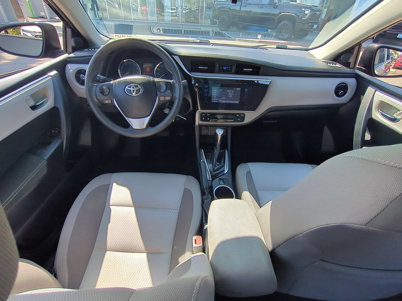 Used 2018 Black Toyota L image 18