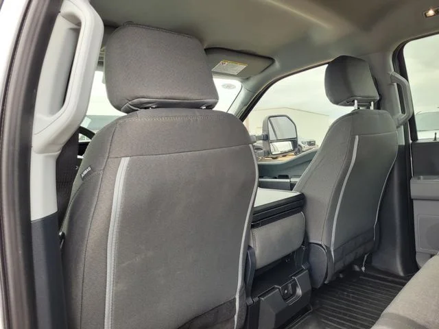 Used 2025 White Ford XL image 35