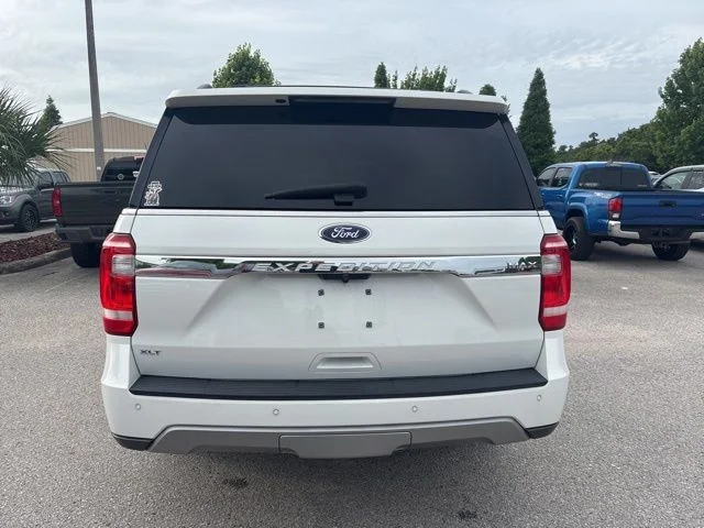 Used 2021 White Ford XLT image 6