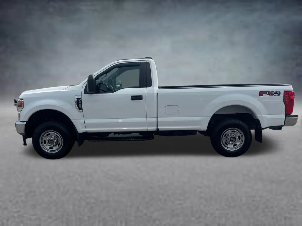 Used 2021 Oxford White Ford XL image 1
