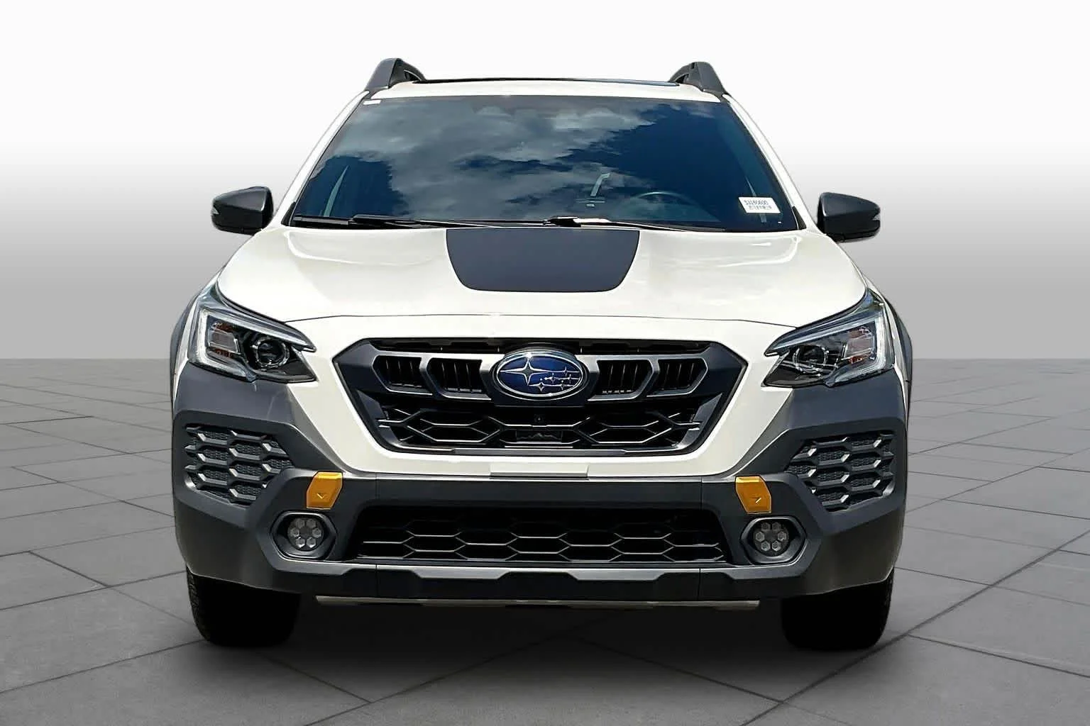 Used 2025 Crystal White Pearl Subaru Wilderness image 7