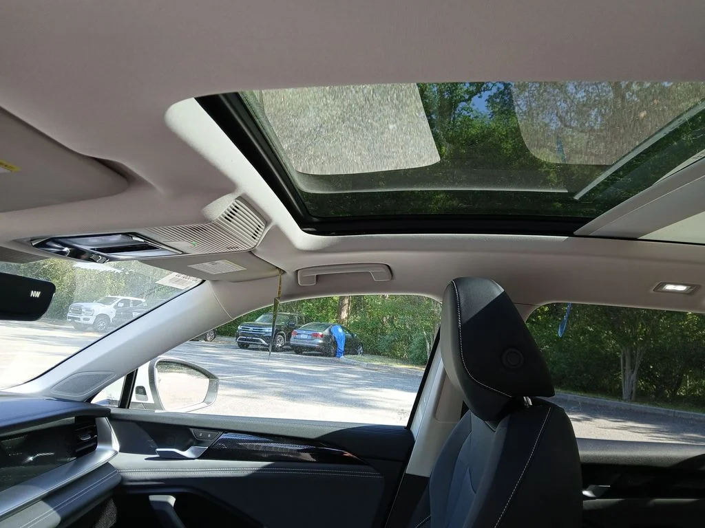 New 2026 White Volkswagen 2.0T SE image 20