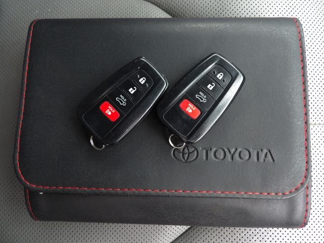 Used 2020 Celestial Silver Metallic Toyota Limited image 9
