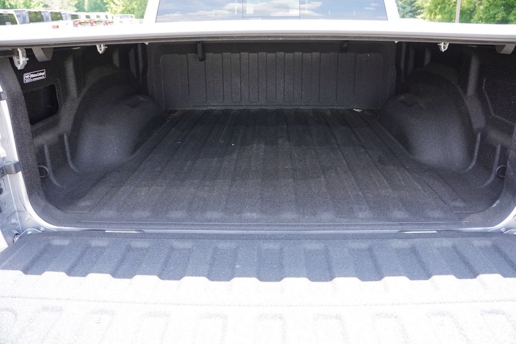 Used 2025 Billet Silver Metallic Clearcoat Ram Laramie image 22