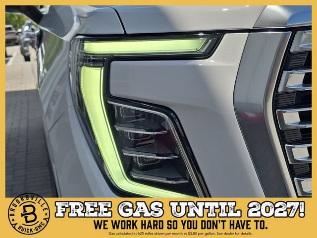 2026 GMC Yukon Denali - Photo 10