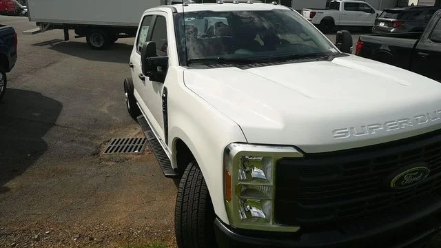 New 2026 White Ford XL image 3
