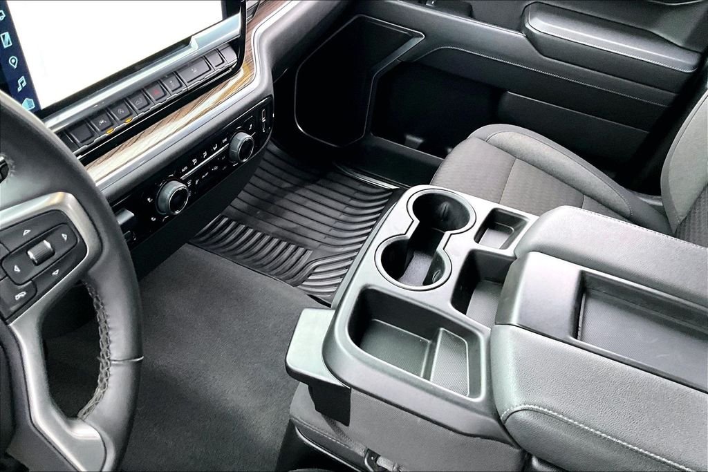 2025 Chevrolet Silverado 1500 LT - Photo 15