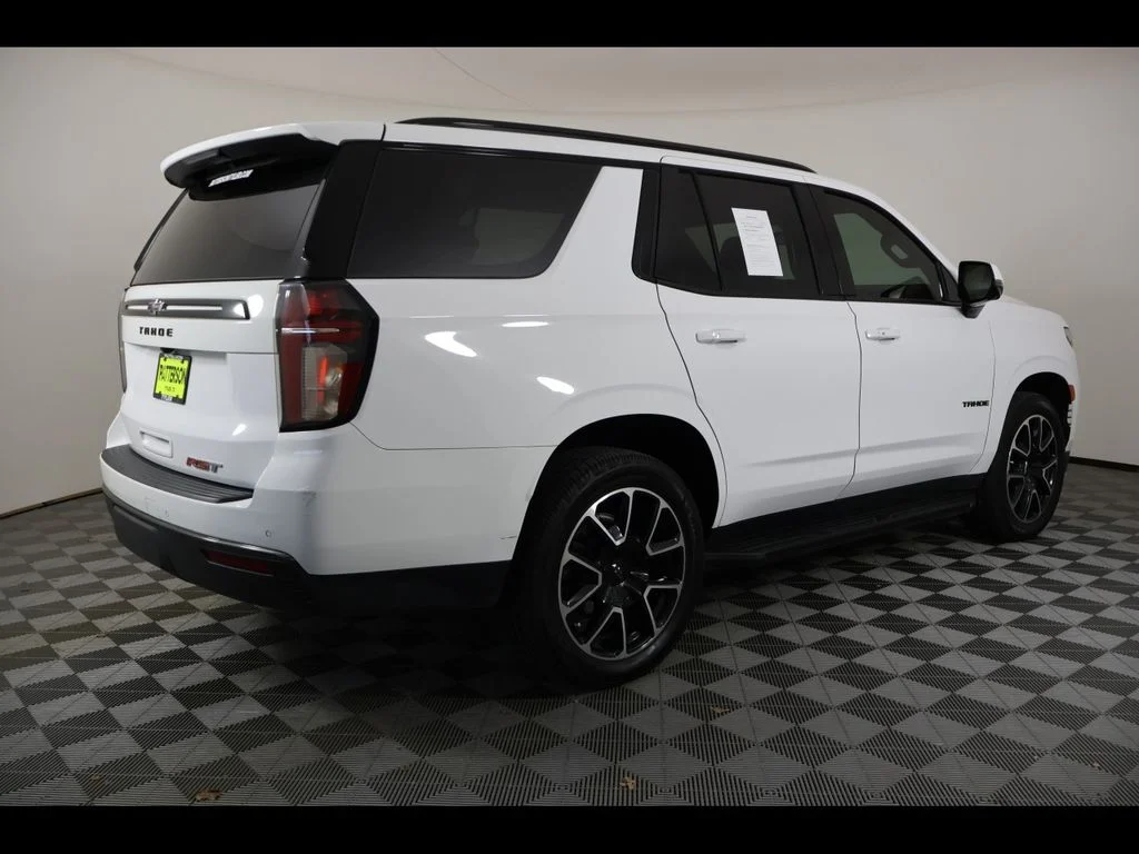Used 2022 White Chevrolet RST image 6